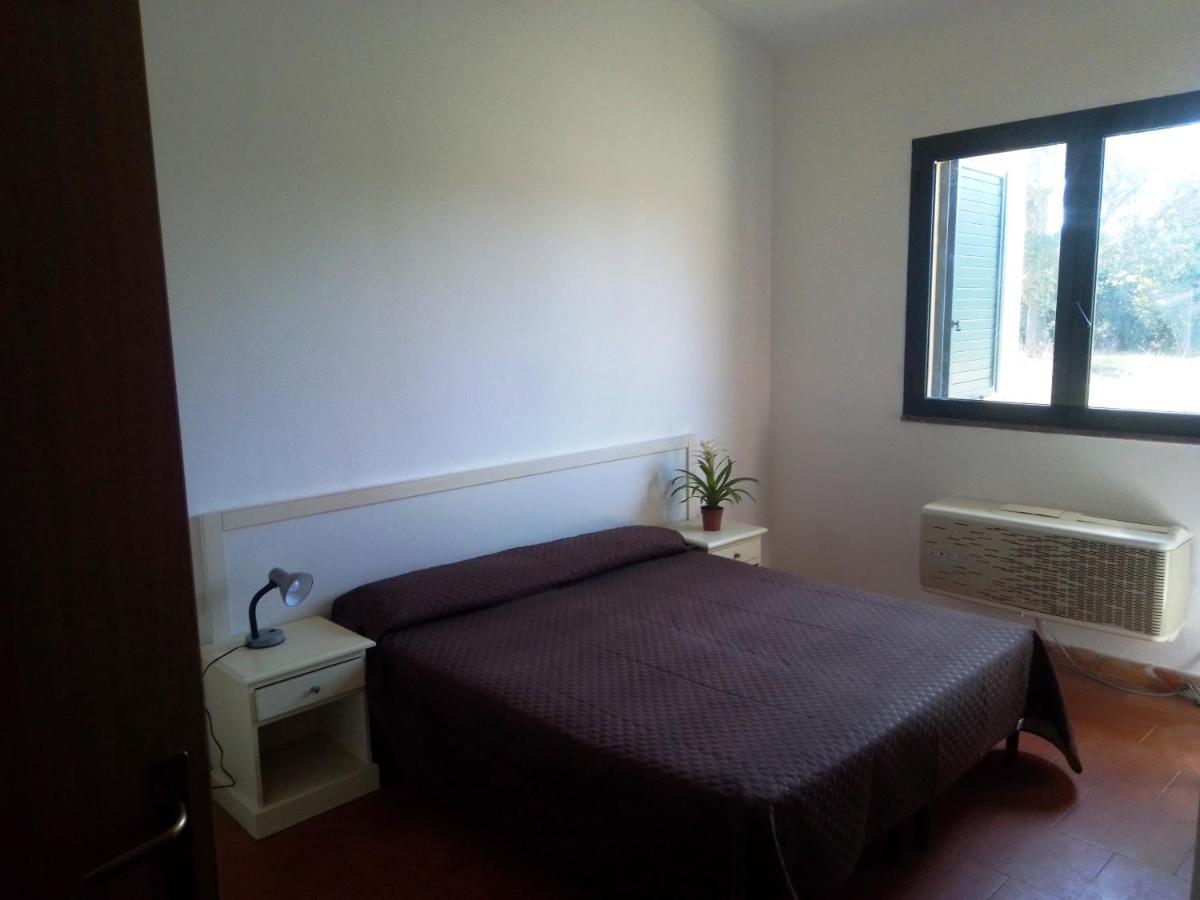 Vakantiehuis Nuraghe Ruiu & *