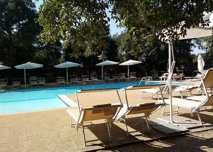 Nuraghe Ruiu Camping & Bungalow